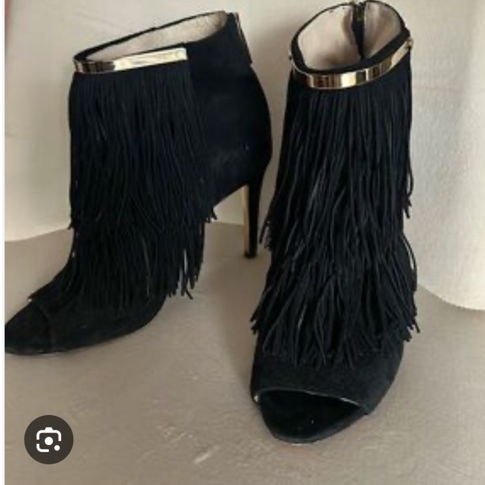 Louise et Cie Black Suede Fringe Peep Toe Gold Heel Ankle Booties Size 6.5